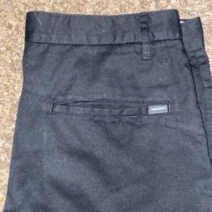 Mens black Volcom shorts✨ great condition, smoke free home!